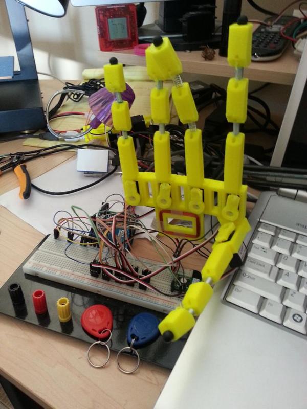 Multiplexed Prosthetic Devices 
