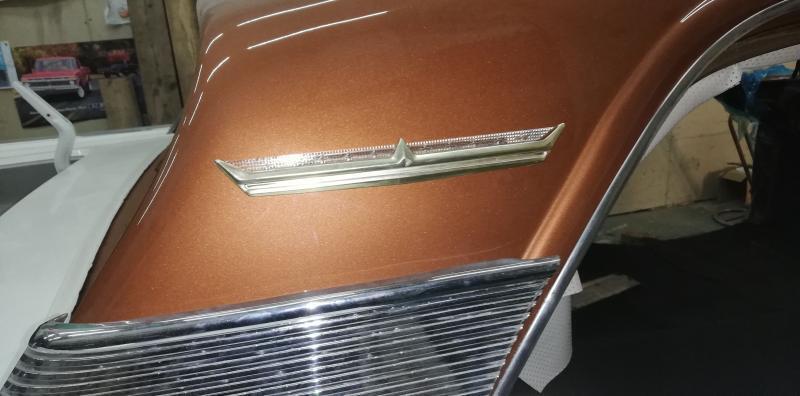 1959 Ford Galaxie - Use of the wing ornament