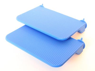 Cage platform for small animals