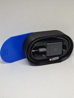 Anker Nano II 65W + Cable Case