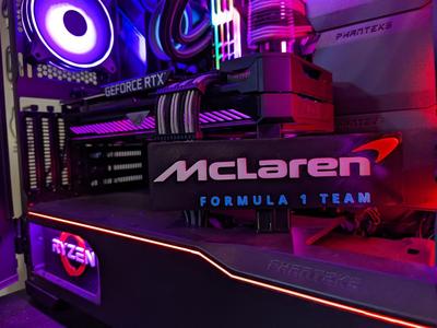 McLaren F1 Team Badge (GPU Support Riser Compatible)