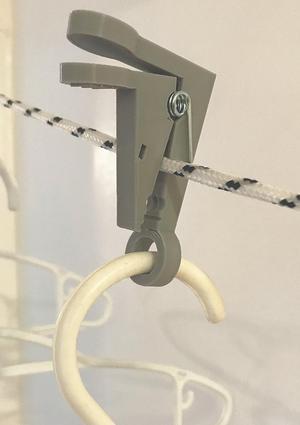 clothe hanger pin