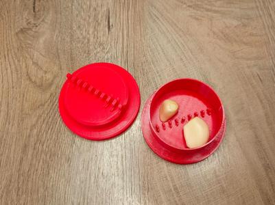 garlic (and other) grinder :)