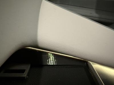 Polestar 4 Mobile Cradle Retaining Lip Normal Vers