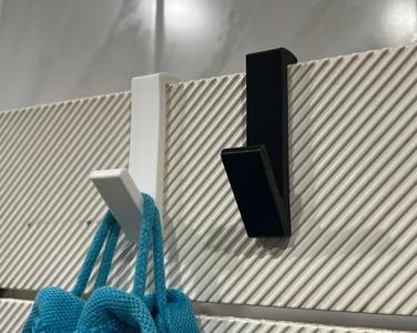 Poor Towel Holder for Radiator/Bathroom Hooks