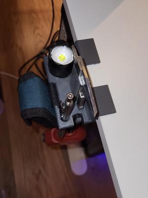 Maker tool holder