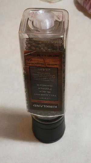 Pepper grinder cap