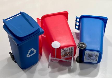 Replacement Wheels for Recycle/Garbage Bin Pencil Holder
