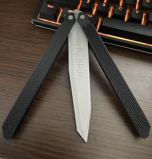 Butterfly Blade
