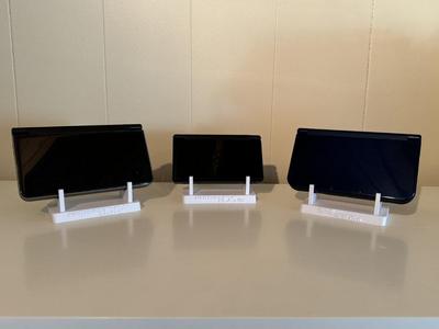 Nintendo DS Handheld Display Stands (Embossed)