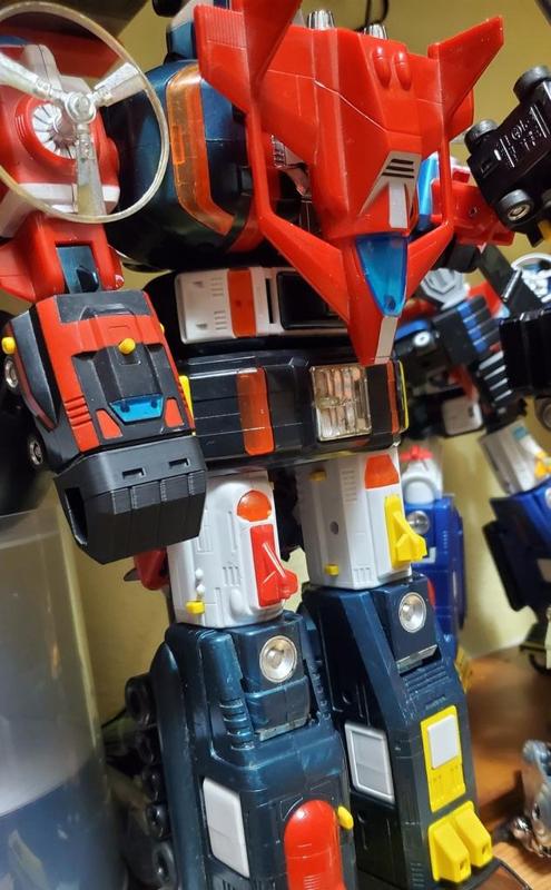 1984 Dairugger XV Vehicle Voltron Hand