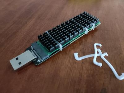 M.2 NVMe SSD heatsink clip