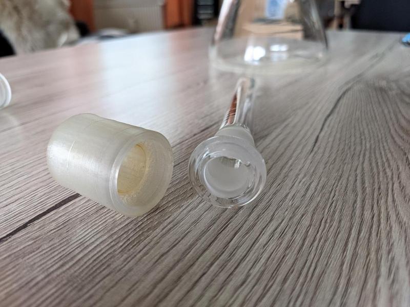 Blaze Chillum 14.4 to 18.8 snap-on adapter (TPU)