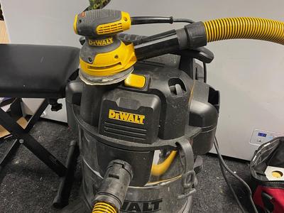 DeWalt orbital sander locking  vacuum adapter