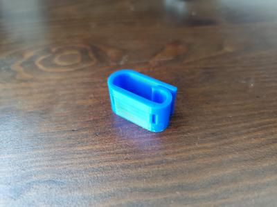 Cable clip