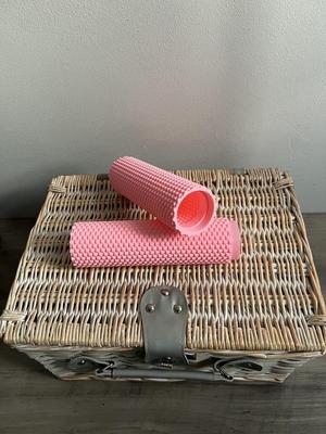 Woven knitting needle container