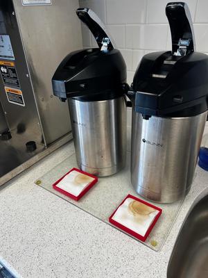 Coffee pot drip trays