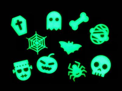 Scaries - Glow-in-the-dark Badges