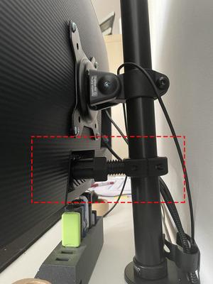 SOPORTE MONITOR (CONTROL ANGULO DE INCLINACIÓN)