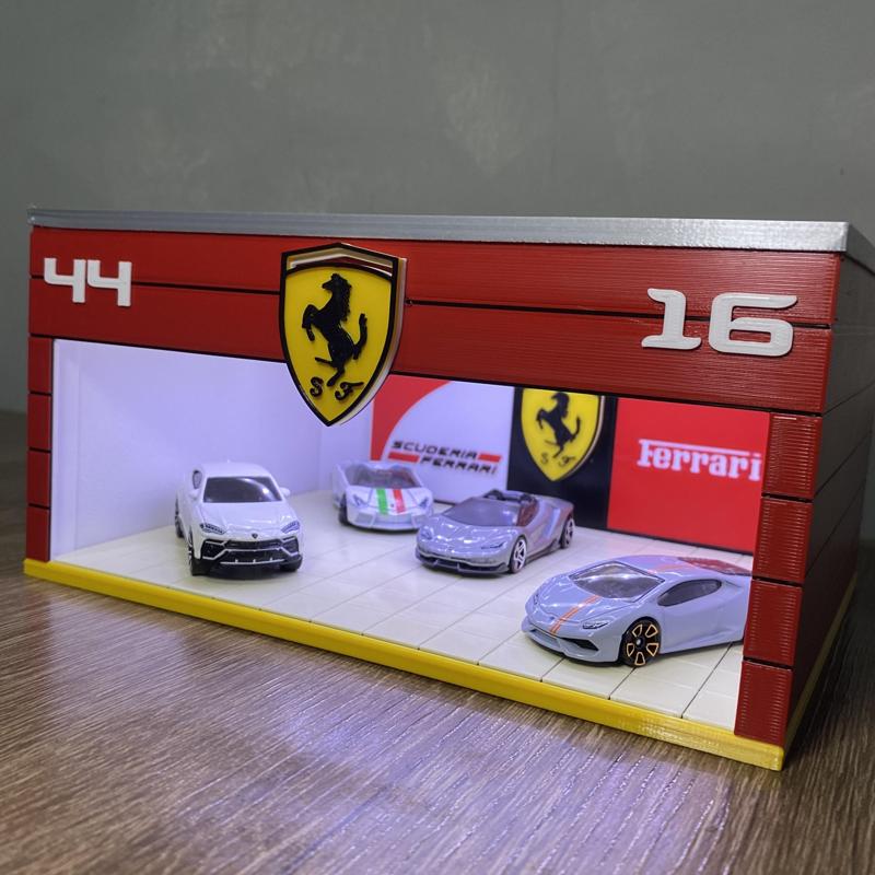 Diorama 1:64 Garage Ferrari