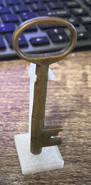 Museum Skeleton Key Stand