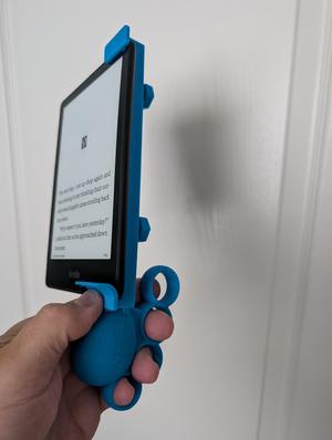 Kindle holder mk4.stl