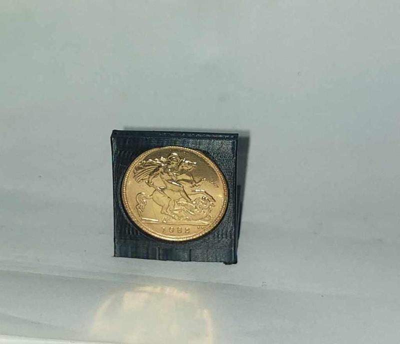half sovereign coin Holder