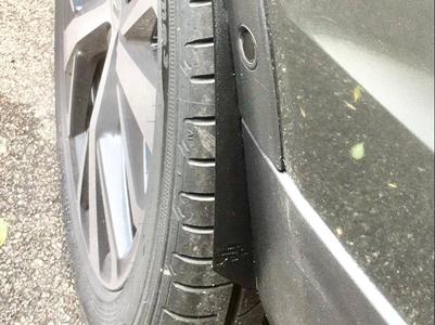 UNIVERSAL MUD FLAPS