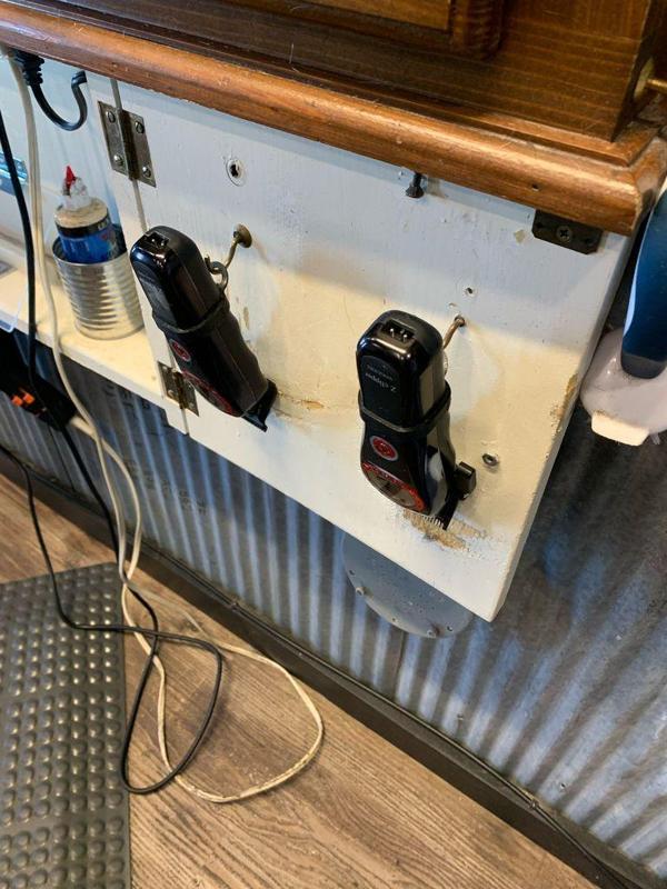 Z-Clipper/TPOB hanger