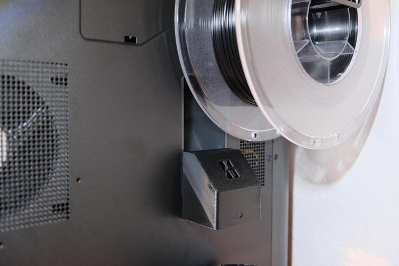 poop-chute-guard / poop deflector