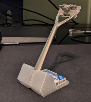 Universal Razor Stand with Blade Compartment