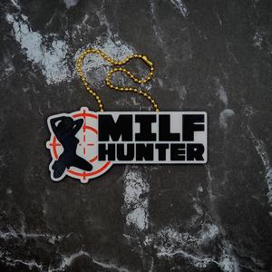 Milf Hunter Charm (recessed)