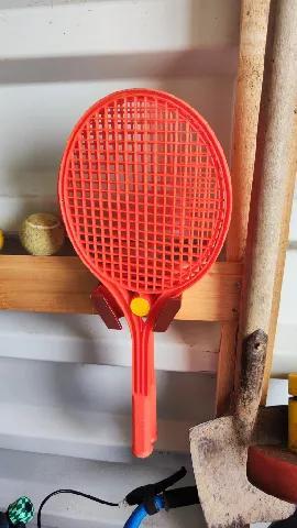 Tennis Racquet Holder