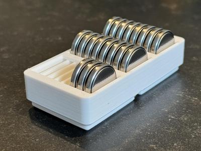 Gridfinity 24-slot 2032 battery holder