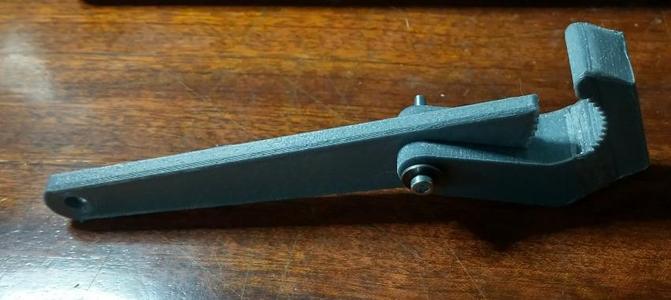 Claw spanner/wrench