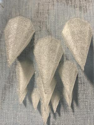 Spikes model (on fabric)
