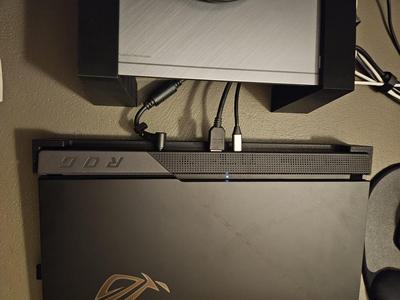 Asus Rog Strix 17 Laptop Ventilation Riser