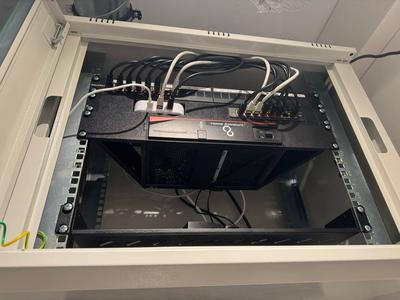 Rack mount for Fujitsu Futro S920