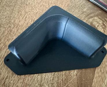 Marine Cooler Mounting Bracket. Works with Igloo Marine Series Coolers.