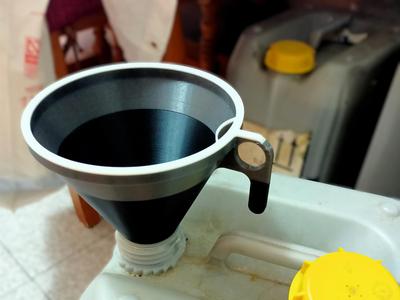 High-Flow Funnel with Air Vent for Carboys
