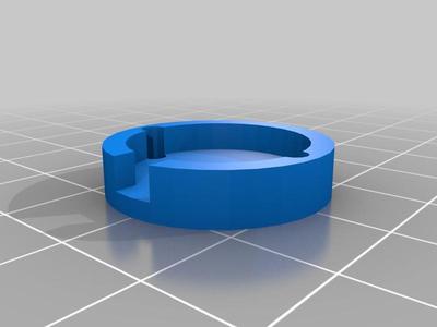 Coin cell battery holder that can be used in wearable electronics