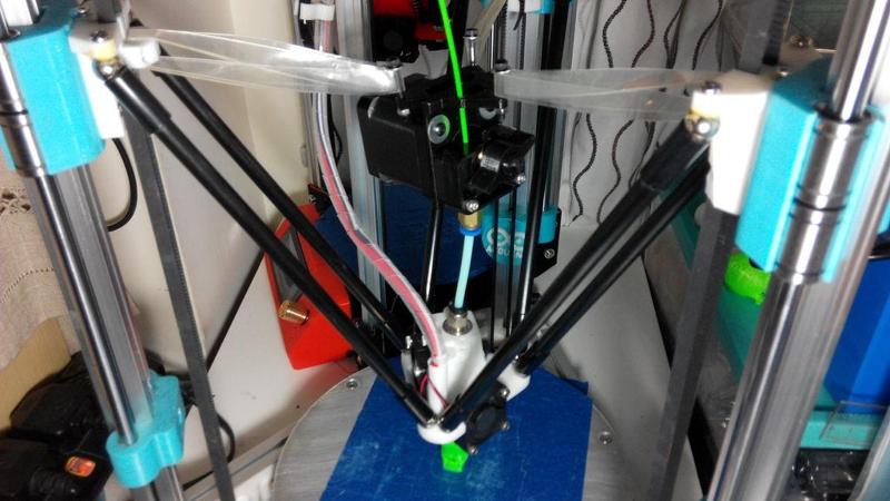 Flying Extruder 