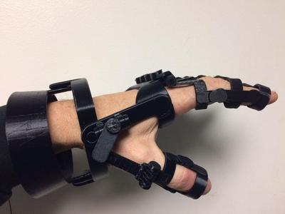Exo-Suit (Part 3: Gauntlets) 