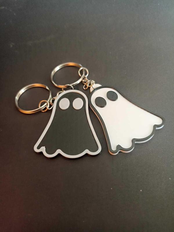 LLAVERO FANTASMA PAREJA / GHOST COUPLE KEYCHAIN