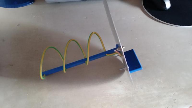 Helical antenna for Inmarsat 