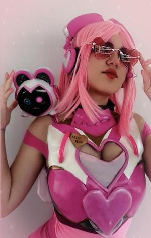 Heart-cam (Miss Heed's Heed-bot)