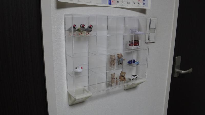MUJI Acrylic Collection Case Wall mount Holder