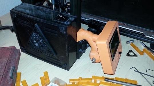 Geeetech/Sainsmart LCD case with pivoting frame