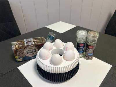 Practical Egg Stand/integrated Drip Tray