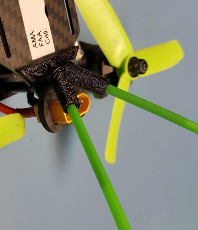 Quadrysteria Rush 4" Rx Antenna Mount